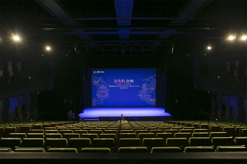 000000.jpg 000000.jpg