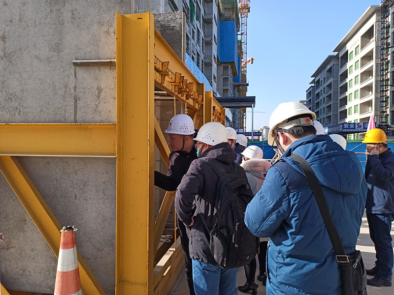 000000.jpg 000000.jpg