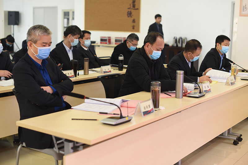 000000.jpg 000000.jpg