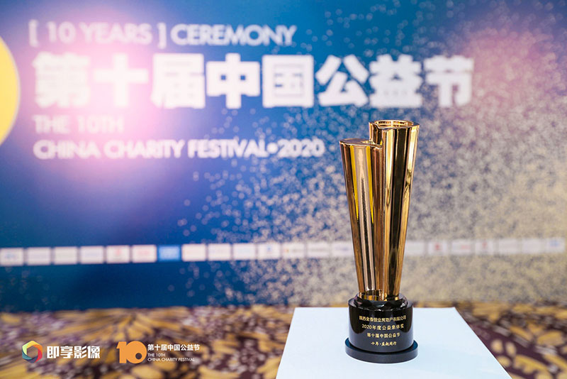 000000.jpg 000000.jpg