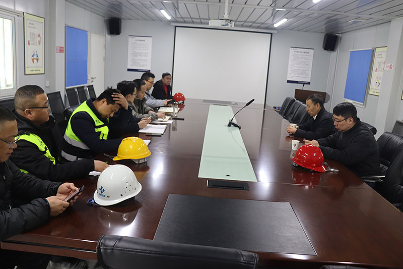 000000.jpg 000000.jpg