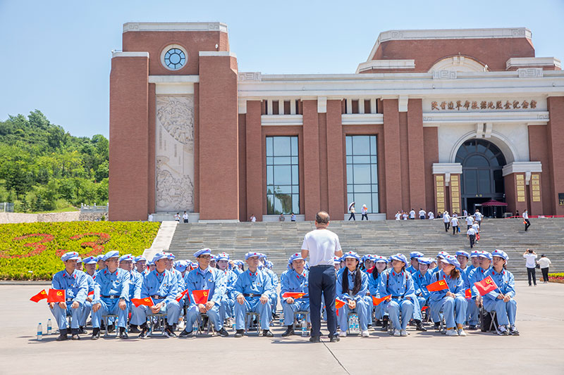 000000.jpg 000000.jpg