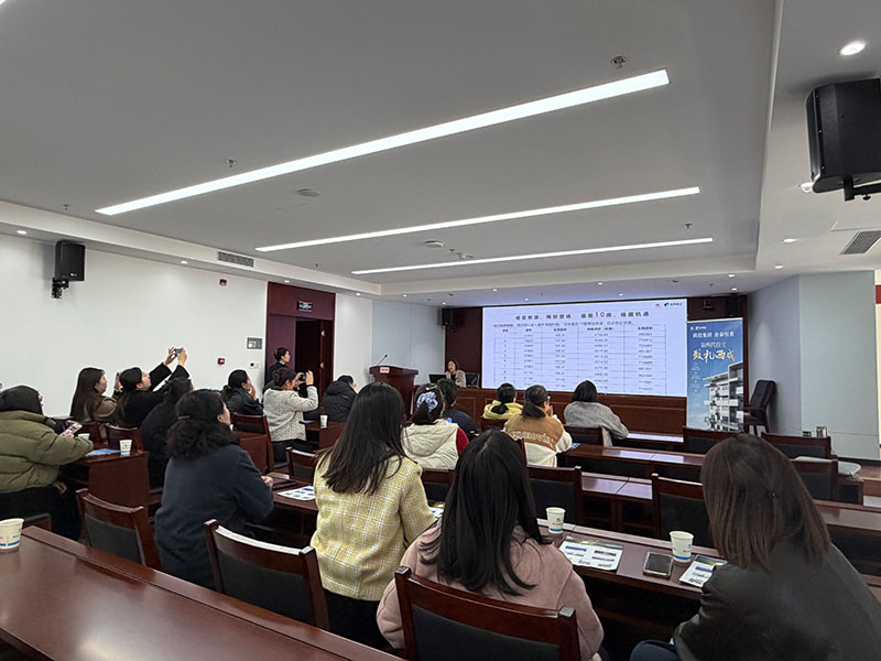 000000.jpg 000000.jpg