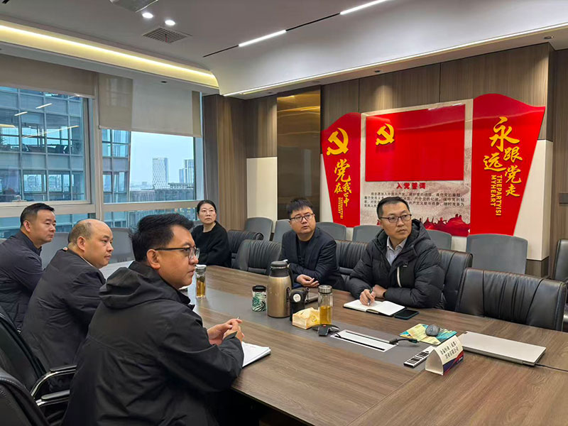 000000.jpg 000000.jpg