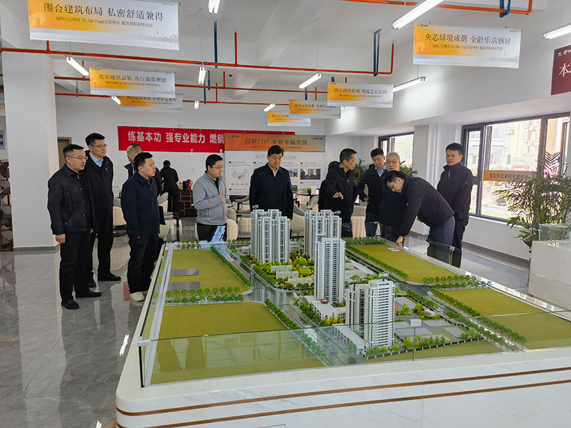 000000.jpg 000000.jpg